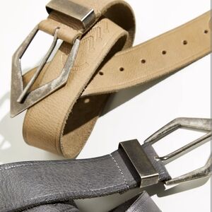 Stylish Tan and Gray Leather Men's Belt